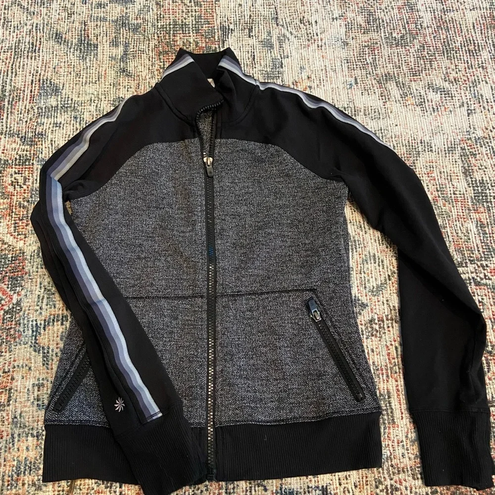 Athleta Girl activewear jacket, size girls M (8/10)